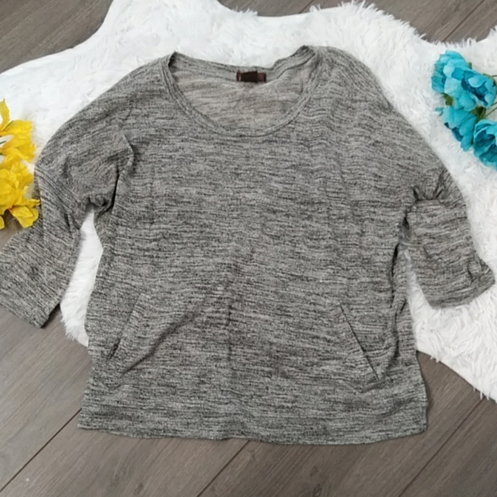 2/$24 Gray Juniper Lane Women's Top